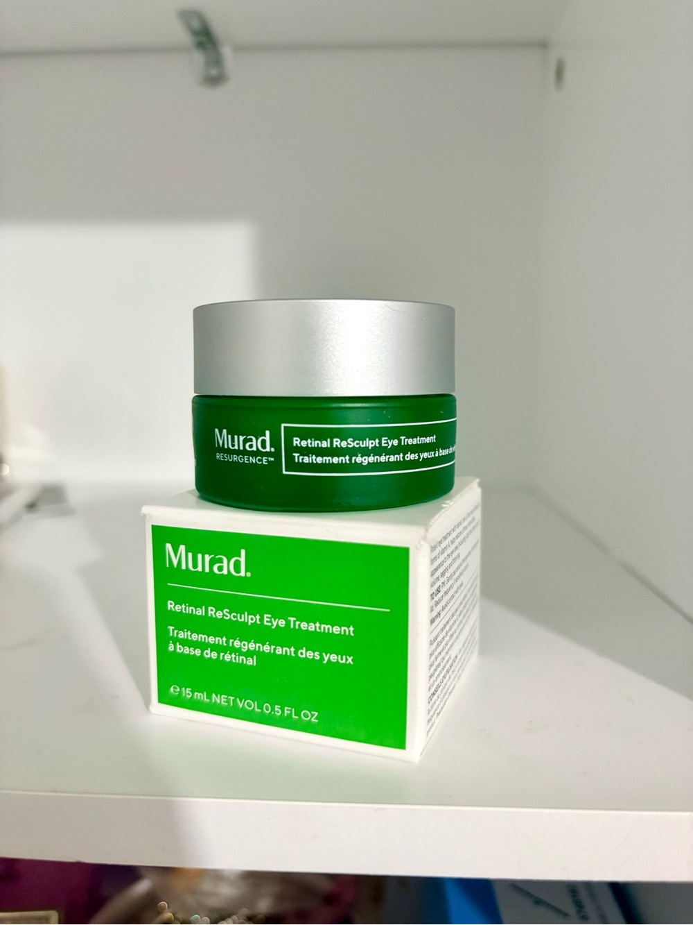 Murad Retinal ReSculpt Eye Treatment — Green Jar with Silver Lid